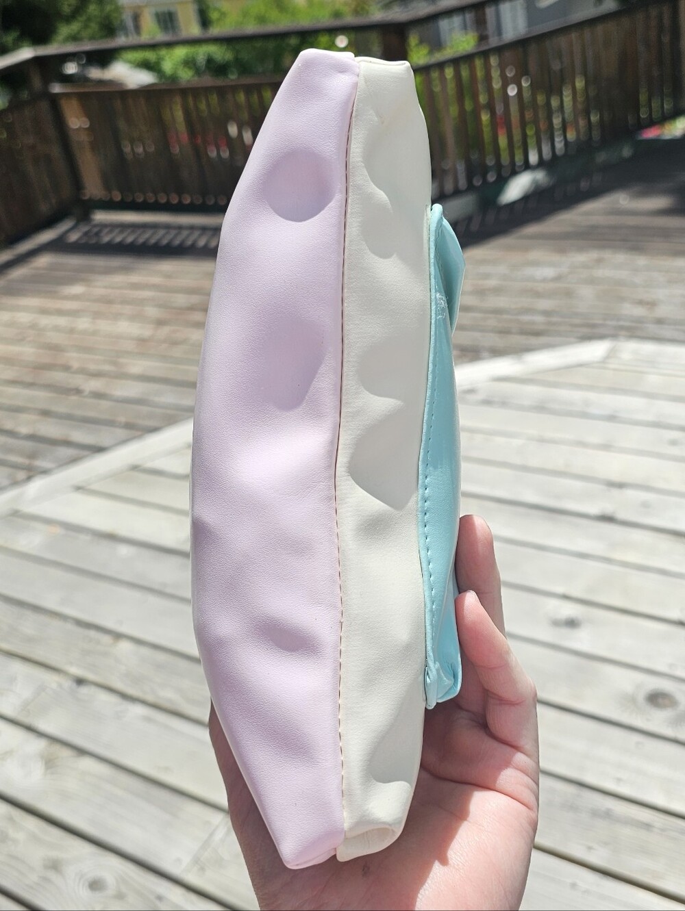 🔥JAPANESE EXCLUSIVE🔥 Banner Barrett Clutch-Style Bi-Color Pouch - Picture 4 of 13